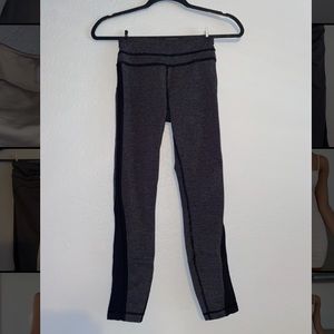 Lululemon 25” Striped Leggings Size 2